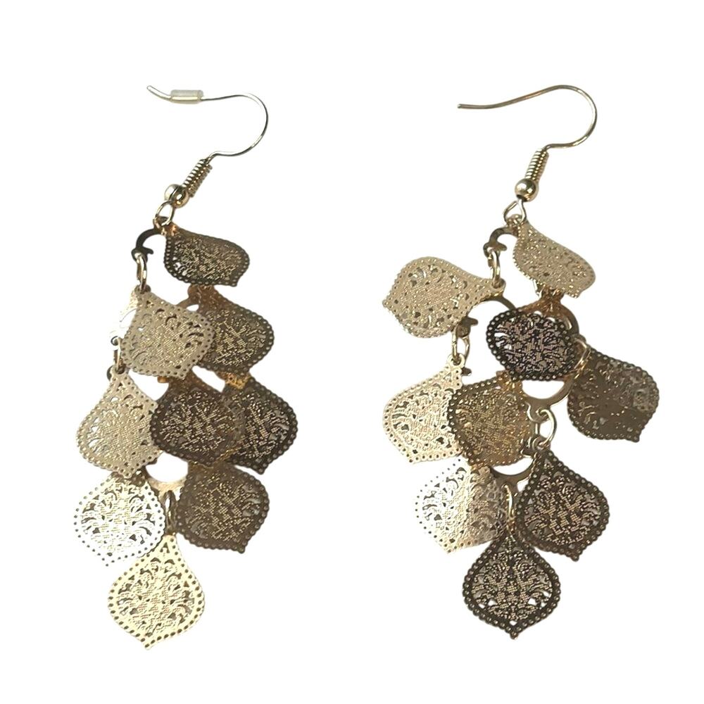 Gold Tone Filigree Dangle Earrings Lightweight Leaf Cascade Earrings